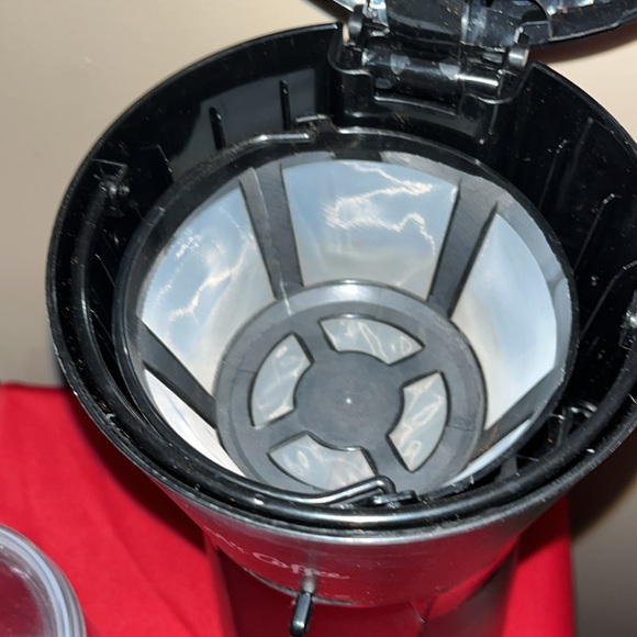 Mr Coffee iced coffee maker - Picture 4 of 4